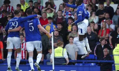 Everton's Abdoulaye Doucoure, right, celebrates scoring during the English League Cup third round soccer match between Everton and Southampton at Goodison Park, Liverpool, England, Tuesday Sept. 17, 2024. (Peter Byrne/PA via AP)