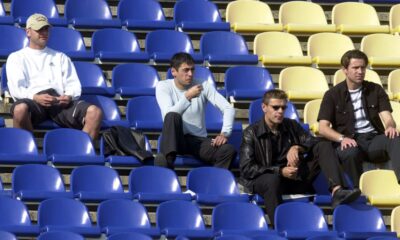 FUDBAL - Nenad Bjekovic Junior, Dragan Ciric, Savo Milosevic i Djordje Tomic, bivsi fudbaleri Partizana, posmatraju utakmicu Partizan - Obilic. Beograd, 01.06.2002. snimio:N.Parausic