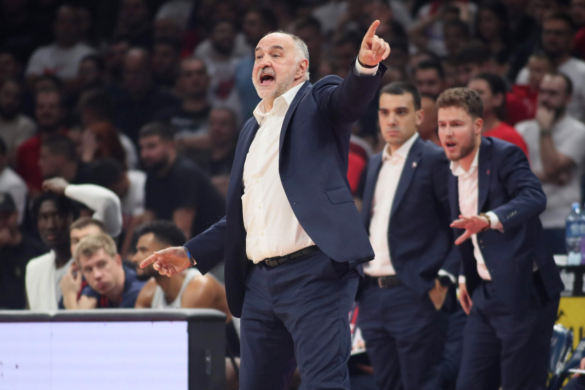 Trener Baskonije na utakmici Evrolige protiv Crvene zvezde u hali Stark Beogradska arena, Beograd 09.10.2024. godine Foto: Marko Metlas Kosarka, Crvena zvezda, Evroliga, Baskonija