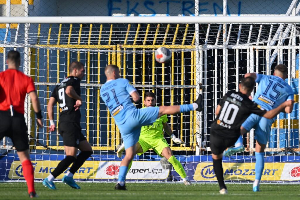 fudbaler Novog Pazara na utakmici Superlige Prvenstva Srbije protiv Partizana na Gradskom stadionu, Novi Pazar 21.10.2024. godine Foto: MN PRESS/mi Fudbal, Partizan, Superliga Prvenstvo Srbije, Novi Pazar