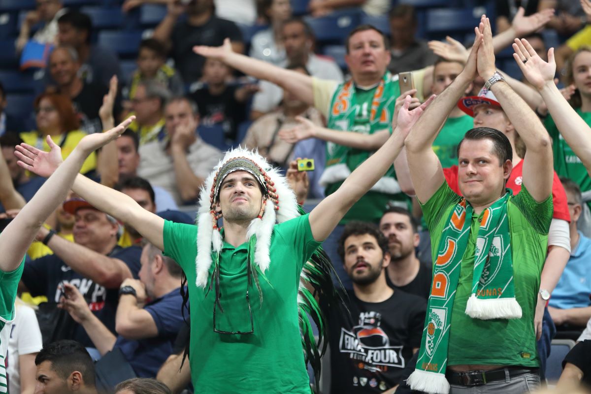 NAVIJACI kosarkasa Zalgirisa Kaunas na utakmici za trece mesto Fajnal Fora F4 Evrolige protiv CSKA Moskva u hali Stark Beogradska arena, Beograd 20.05.2018. godine Foto: Marko Metlas Kosarka, CSKA Moskva, Evroliga, Zalgiris Kaunas, Fajnal for