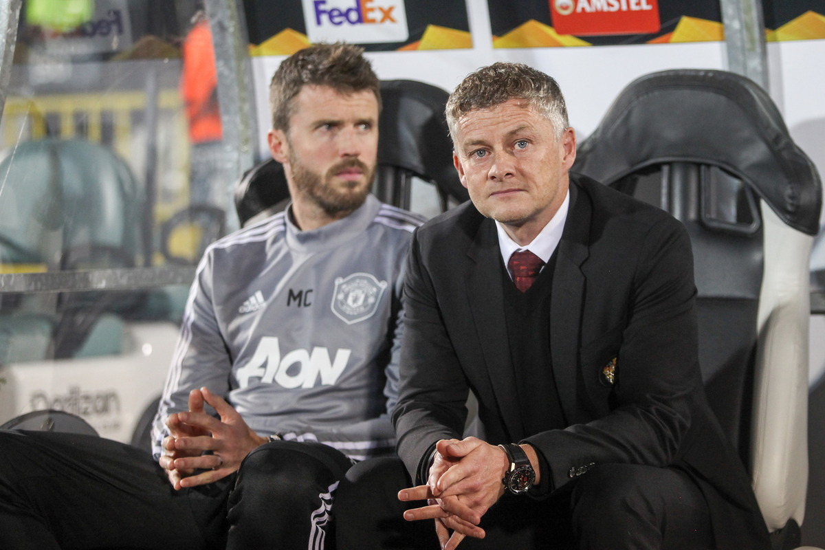 OLE GUNNAR SOLSKJAER Ole Gunar Solskjer trener Mancester Junajteda i MICHAEL CARRICK Majkl Kerik pomocni trener Mancester Junajteda na utakmici UEFA Lige Evropa protiv Partizana na stadionu Partizana, Beograd 24.10.2019. godine Foto: MN PRESS Fudbal, Partizan, UEFA Liga Evropa, Mancester Junajted