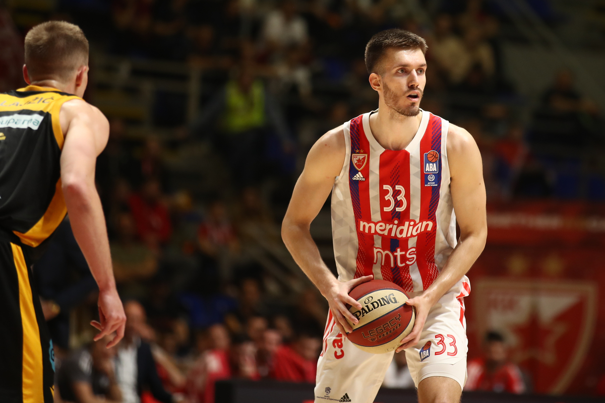 FILIP PETRUSEV kosarkas Crvene Zvezde na utakmici ABA Lige protiv Splita u hali Aleksandar Nikolic, Beograd 17.04.2023. Foto: Ivica Veselinov / MN PRESS KOSARKA, BASKETBALL, ABA LIGA, ABA LEAGUE, CRVENA ZVEZDA, KK SPLIT