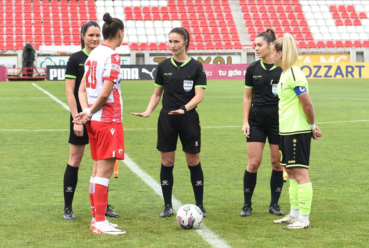 IVANA JOVANOVIC, MILICA MILOVANOVIC, ALEKSANDRA KOSTIC, sudije na utakmici finala kupa drzave za zene, Crvena zvezda - Spartak, na stadinu Mladosti. Krusevac, 23.05.2024. foto: Nebojsa Parausic Fudbal, Zene, Kup Srbije, Crvena zvezda, Spartak