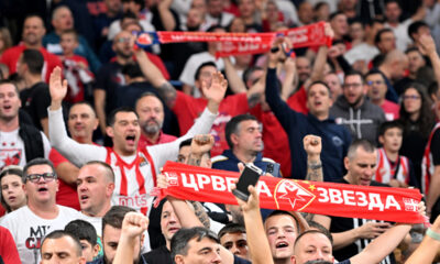 DELIJE navijaci kosarkasa Crvene zvezde na utakmici Evrolige protiv Barselone u hali Beogradska arena, Beograd 18.10.2024. godine Foto: Marko Metlas Kosarka, Crvena zvezda, Evroliga, Barselona