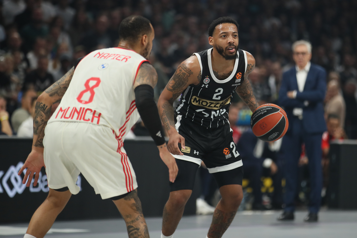 kosarkas Partizana na utakmici Evrolige protiv Bajerna u hali Beogradska Arena, Beograd 15.10.2024. godine Foto: Ivica Veselinov / MN PRESS KOSARKA, BASKETBALL, EVROLIGA, EUROLEAGUE, PARTIZAN, BAYERN, BAJERN