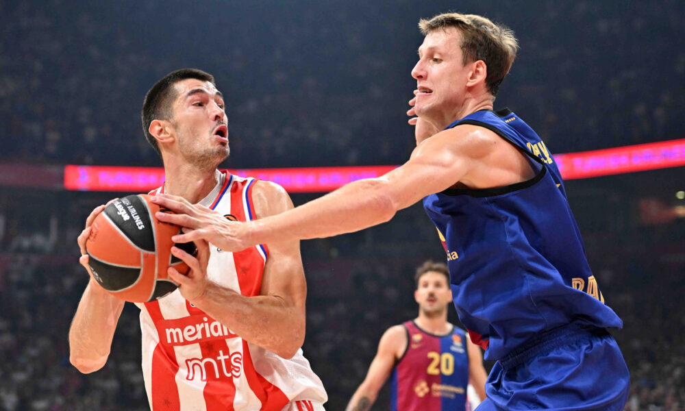 kosarkas Crvene zvezde na utakmici Evrolige protiv Barselone u hali Beogradska arena, Beograd 18.10.2024. godine Foto: Marko Metlas Kosarka, Crvena zvezda, Evroliga, Barselona