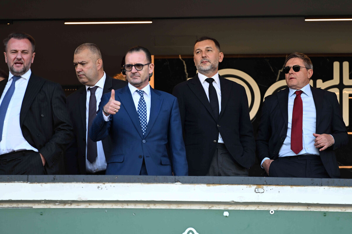 funkcioneri na utakmici Superlige prvenstva Srbije Partizana protiv Cukarickog na stadionu Partizana, Beograd 26.10.2024. godine Foto: Marko Metlas Fudbal, Partizan, Superliga Prvenstvo Srbije, Cukaricki