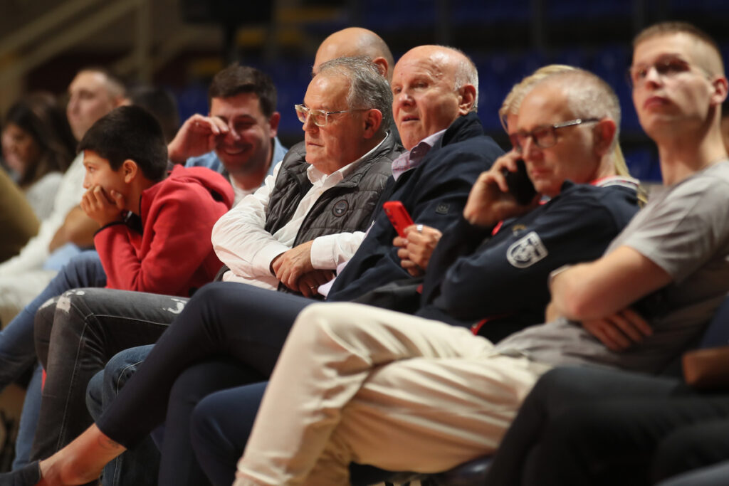 Nebojša Čović i Nenad Krstić na utakmici FIBA Lige Sampiona FMP-a protiv Peristerija u hali Aleksandar Nikolic, Beograd 02.10.2024. godine Foto: Ivica Veselinov / MN PRESS KOSARKA, BASKETBALL, FIBA LIGA SAMPIONA, FIBA CHAMPIONS LEAGUE, FMP ZELEZNIK, PERISTERI