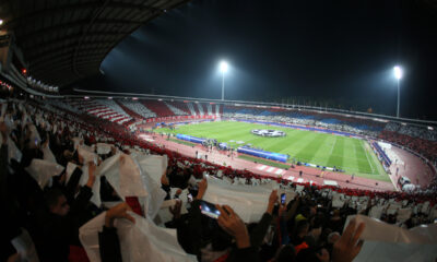 Navijači Crvene zvezde na utakmici UEFA Lige sampiona protiv Barselone na stadionu Rajko Mitic, Beograd 06.11.2024. godine Foto: Ivica Veselinov / MN PRESS FUDBAL, FOOTBALL, UEFA CHAMPIONS LEAGUE, LIGA SAMPIONA, CRVENA ZVEZDA, RED STAR, BARCELONA, BARSELONA