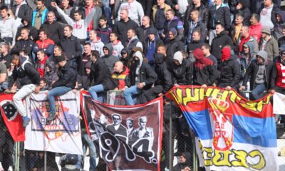 DELIJE navijaci fudbalera Crvene zvezde na utakmici Superlige Prvenstva Srbije protiv Novog Pazara na Gradskom stadionu Novog Pazara, Novi Pazar 17.04.2014. godine Foto: Marko Metlas Fudbal, Crvena zvezda, Superliga Prvenstvo Srbije, Novi Pazar