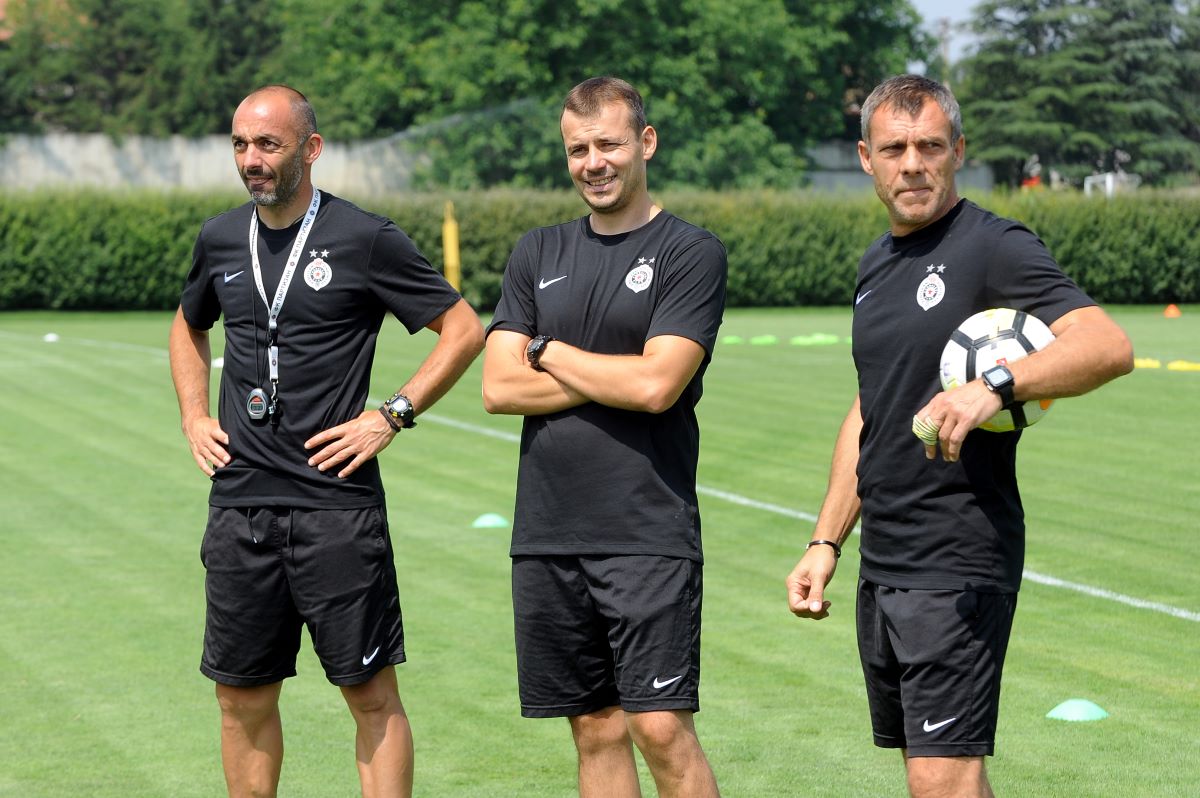 Okupljanje fudbalera Partizana u SC Teleoptik, Zemunelo. ZARKO LAZETIC, BRANKO MIRJACIC, GORAN PANDUROVIC, treneri. Beograd, 11.06.2018. foto: Nebojsa Parausic Fudbal, Partizan