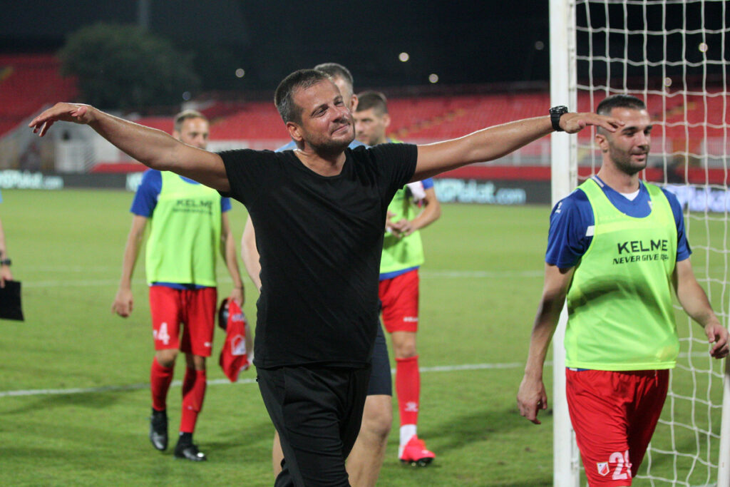 NENAD LALATOVIC trener fudbalera Vojvodine Novi Sad na utakmici Superlige Prvenstva Srbije protiv Partizana na stadionu Karadjordje, Novi Sad 30.08.2020. godine Foto: Marko Metlas Fudbal, Partizan, Superliga Prvenstvo Srbije, Vojvodina Novi Sad