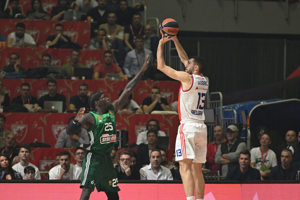 OGNJEN DOBRIC kosarkas Crvene zvezde na utakmici Evrolige protiv Panatinaikosa Atina u hali Aleksandar Nikolic Pionir, Beograd 01.11.2024. godine Foto: Marko Metlas Kosarka, Crvena zvezda, Evroliga, Panatinikos Atina