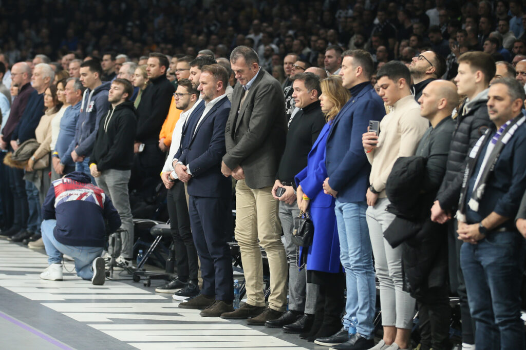 Uprava Partizana na utakmici Evrolige protiv Armanija u hali Beogradska Arena, Beograd 15.11.2024. godine Foto: Ivica Veselinov / MN PRESS KOSARKA, BASKETBALL, EVROLIGA, EUROLEAGUE, PARTIZAN, ARMANI MILANO