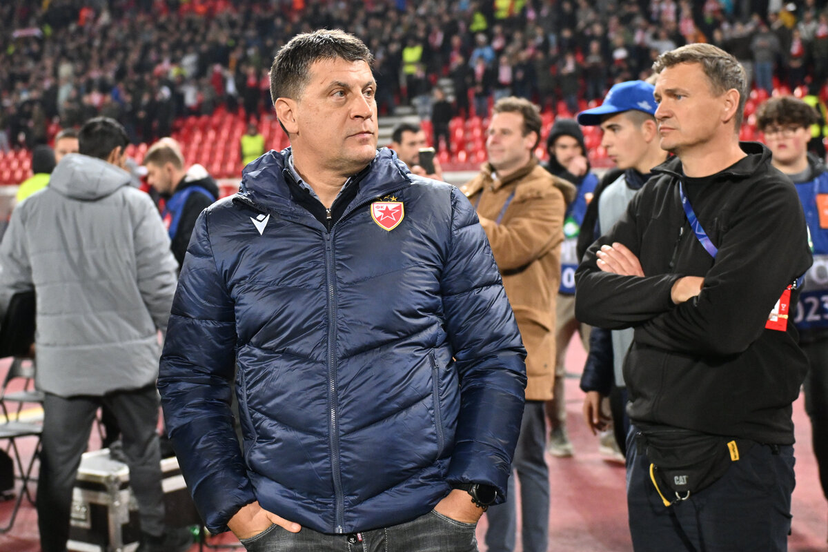 Trener Crvene zvezde na utakmici UEFA Lige sampiona protiv Stutgarta na stadionu Rajko Mitic, Beograd 27.11.2024. godine Foto: Marko Metlas Fudbal, Liga sampiona, Crvena zvezda, Stutgart