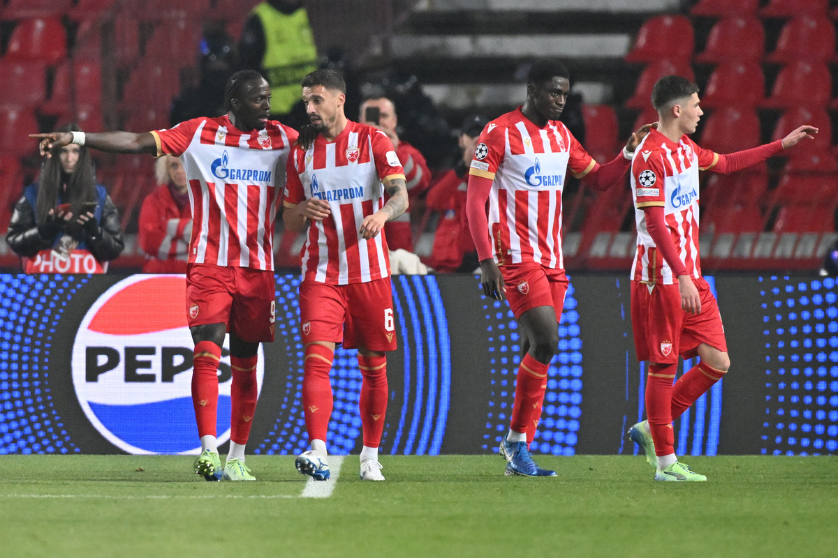 fudbaler Crvene zvezde na utakmici UEFA Lige sampiona protiv Stutgarta na stadionu Rajko Mitic, Beograd 27.11.2024. godine Foto: Marko Metlas Fudbal, Liga sampiona, Crvena zvezda, Stutgart