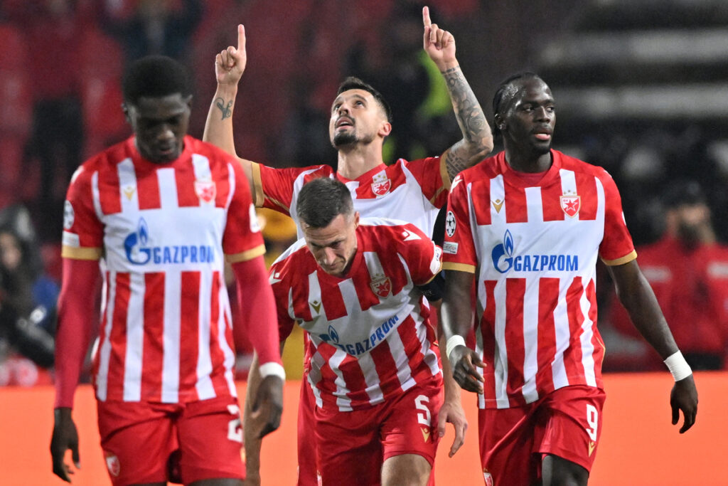 fudbaler Crvene zvezde na utakmici UEFA Lige sampiona protiv Stutgarta na stadionu Rajko Mitic, Beograd 27.11.2024. godine Foto: Marko Metlas Fudbal, Liga sampiona, Crvena zvezda, Stutgart