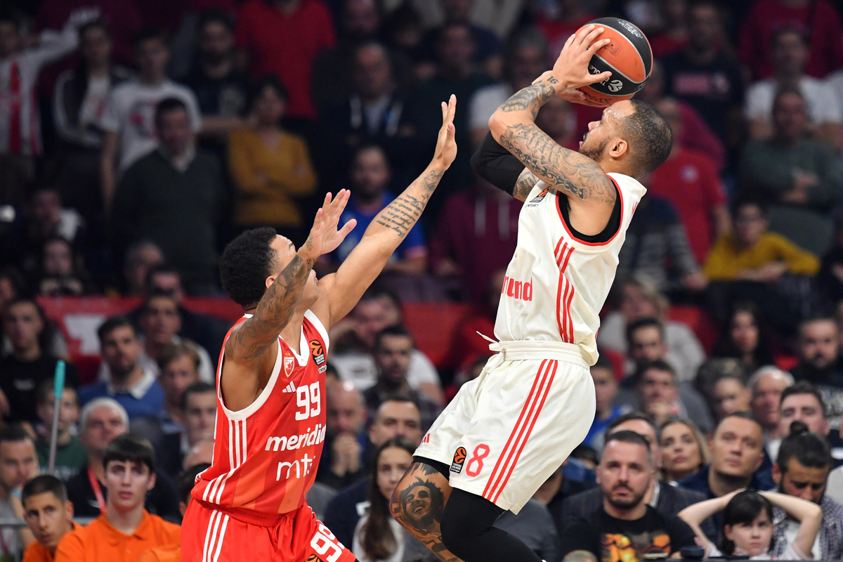 kosarkas Bajerna na utakmici Evrolige protiv Crvene zvezde u hali Beogradska arena, Beograd 29.11.2024. godine Foto: Marko Metlas Kosarka, Crvena zvezda, Evroliga, Bajern Minhen, Bajern