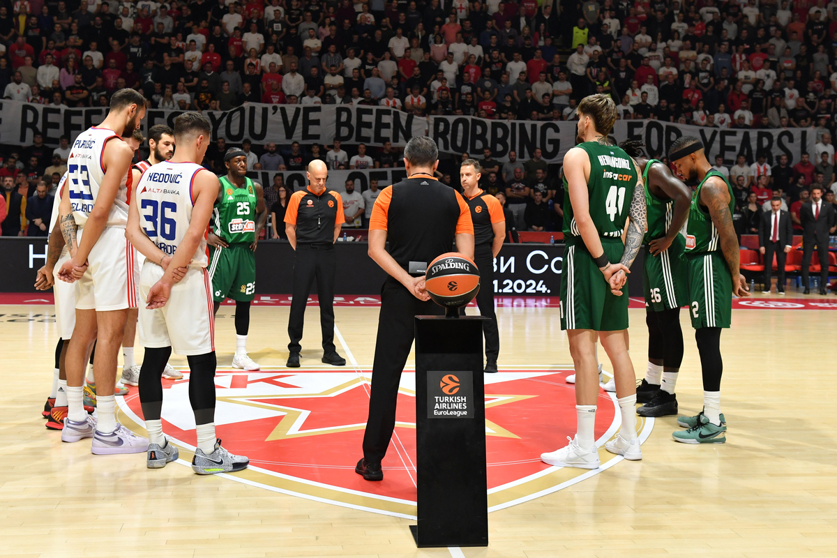 kosarkas Crvene zvezde na utakmici Evrolige protiv Panatinaikosa u hali Aleksandar Nikolic Pionir, Beograd 01.11.2024. godine Foto: Marko Metlas Kosarka, Crvena zvezda, Evroliga, Panatinaikos