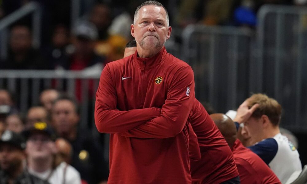 Denver Nuggets head coach Michael Malone looks on in the second half of an NBA basketball game against the New York Knicks, Monday, Nov. 25, 2024, in Denver. (AP Photo/David Zalubowski)