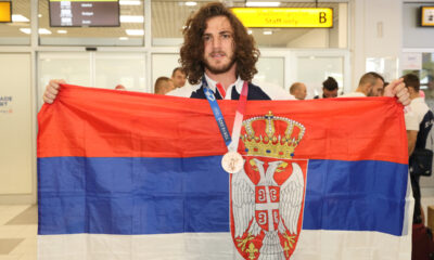 ZURABI DATUNASHVILI Zurabi Datunasvili rvac Srbije osvajac bronzane medalje na Olimpijadi u Tokiu docek na aerodromu Nikola Tesla Surcin , Beograd 06.08.2021. godine Foto: Marko Metlas Rvanje, Srbija, Olimpijada Tokio 2021