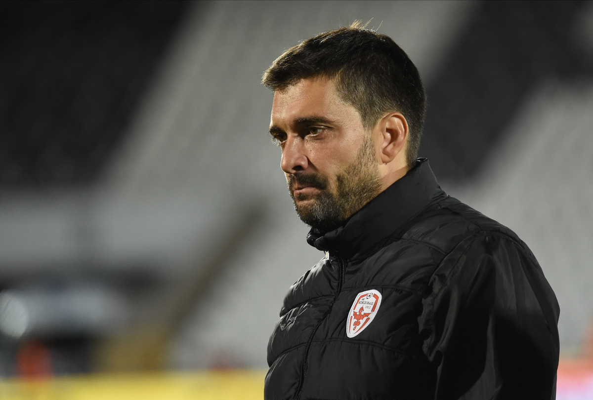 MARKO SAVIC, trener fudbalera Vozdovca, na prvenstvenoj utakmici protiv Partizana, na stadionu JNA. Beograd, 29.10.2023. foto: Nebojsa Parausic Fudbal, Partizan, Vozdovac