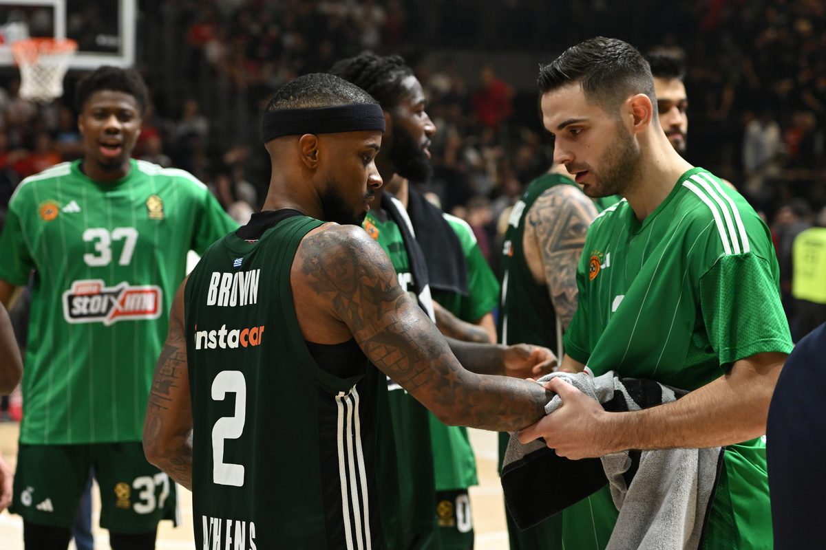 LORENZO BROWN Lorenco Braun i IOANNIS PAPAPETROU Janis Papapetru kosarkasi Panatinaikosa Atina na utakmici Evrolige protiv Crvene zvezde u hali Aleksandar Nikolic Pionir, Beograd 01.11.2024. godine Foto: Marko Metlas Kosarka, Crvena zvezda, Evroliga, Panatinikos Atina