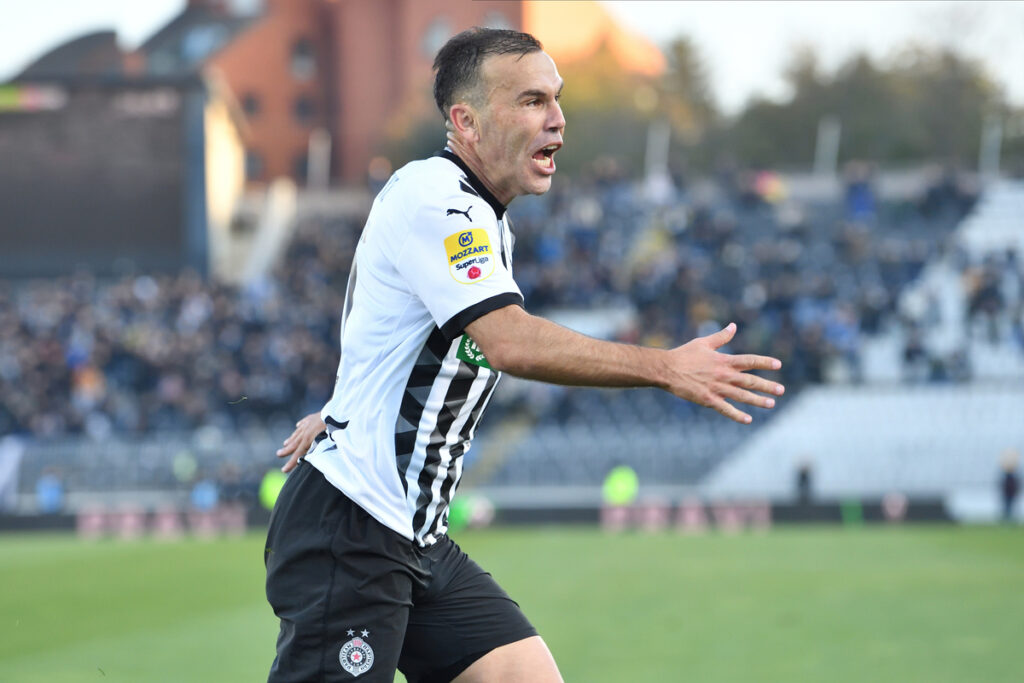 BIBARS NATCHO Bibars Natho fudbaler Partizana na utakmici Superlige Prvenstva Srbije protiv Radnickog Kragujevac na stadionu Partizana, Beograd 10.11.2024. godine Foto: Marko Metlas Fudbal, Partizan, Superliga Prvenstvo Srbije, Radnicki Kragujevac