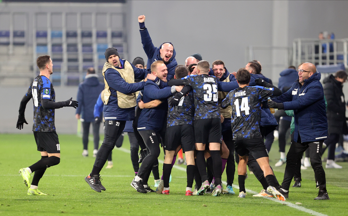 Fudbaleri TSC, proslavljaju gol na utakmici Lige Konferencija protiv Noaha, na TSC arena. Backa Topola, 19.12.2024. foto: MN Press photo / mr Fudbal, UEFA CONFERENCE LEAGUE,TSC, Noah