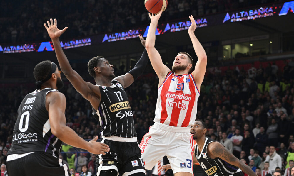 CRVENA ZVEZDA vs PARTIZAN Beograd, 23.12.2024. foto: Marko Metlas BASKETBALL, ABA LEAGUE, CRVENA ZVEZDA, PARTIZAN