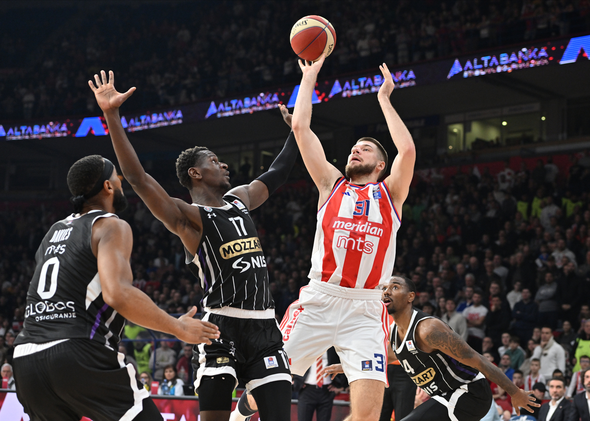 CRVENA ZVEZDA vs PARTIZAN Beograd, 23.12.2024. foto: Marko Metlas BASKETBALL, ABA LEAGUE, CRVENA ZVEZDA, PARTIZAN