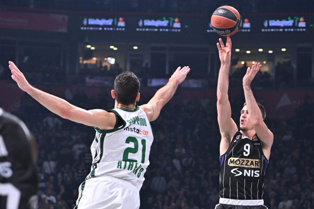 kosarkas Partizana na utakmici Evrolige protiv Panatinaikosa Atina u hali Stark Beogradska arena, Beograd 05.12.2024. godine Foto: Marko Metlas Kosarka, Partizan, Evroliga, Panatinaikos Atina