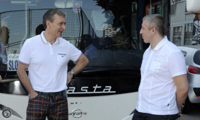 FUDBAL - Polazak fudbalera Crvene zvezde na pripreme u Sloveniju. ZORAN STOJADINOVIC, sportski direktor, i SLAVISA KOKEZA Beograd, 23.06.2013. photo:N.Parausic