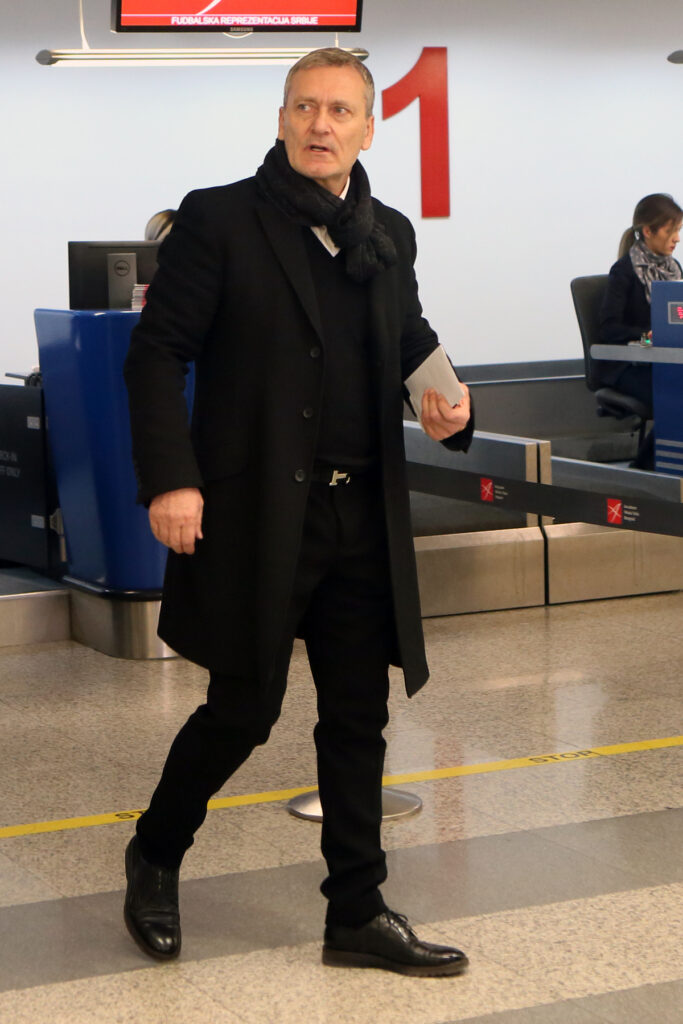 ZORAN STOJADINOVIC menadzer fudbal reprezentacija Srbije odlazak aerodrom Nikola Tesla Surcin, Beograd 22.03.2018. godine Foto: Marko Metlas
Fudbal, Srbija, Odlazak