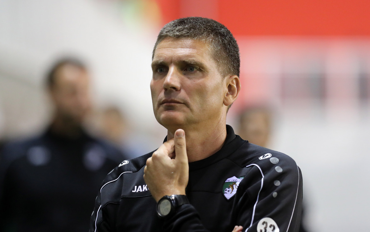 SRDJAN BLAGOJEVIC trener fudbalera Indjije na utakmici Superlige Prvenstva Srbije protiv Vozdovca na stadionu Vozdovca, Beograd 29.09.2019. godine Foto: MN PRESS PHOTO Fudbal, Vozdovac, Superliga Prvenstvo Srbije, Indjija