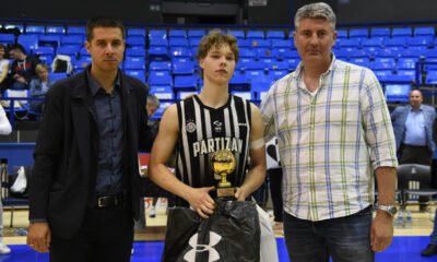 LUCA IONUT ILLES Luka Iles, MVP finalnog turnira i MILENKO TEPIC i MLADJAN SILOBAD, u hali sportova Ranko Zeravica. Beograd, 12.05.2024. foto: Nebojsa Parausic Kosarka, U16, Finale play off, Mega Mis, Partizan, Radost