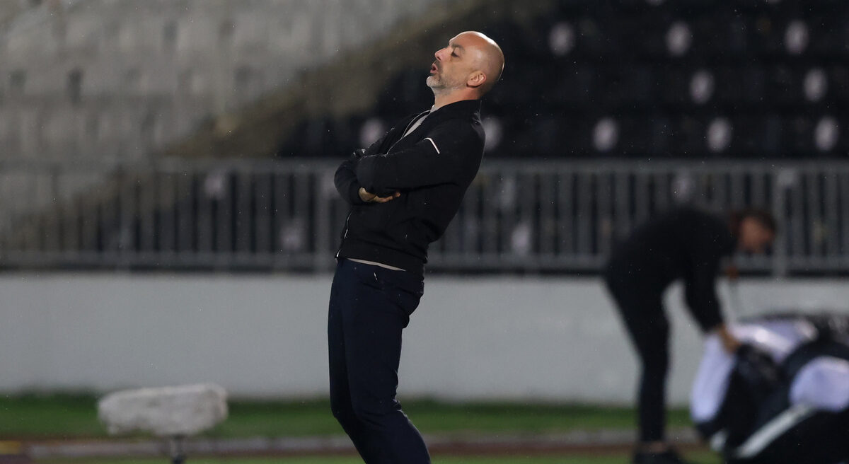 ZARKO LAZETIC trener fudbalera Makabi Tel Aviv na utakmici UEFA Lige Evropa protiv Mitjilanda na stadionu Partizana, Beograd 03.10.2024. godine Foto: MN press/ac Fudbal, Makabi Tel Aviv, UEFA Liga Evropa, Mitjiland