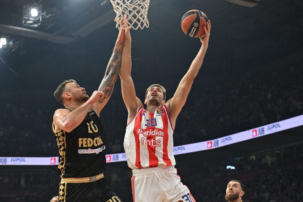 kosarkas Crvene zvezde na utakmici Evrolige protiv Monaka u hali Beogradska arena, Beograd 17.01.2025. godine Foto: Marko Metlas Kosarka, Crvena zvezda, Evroliga, Monako