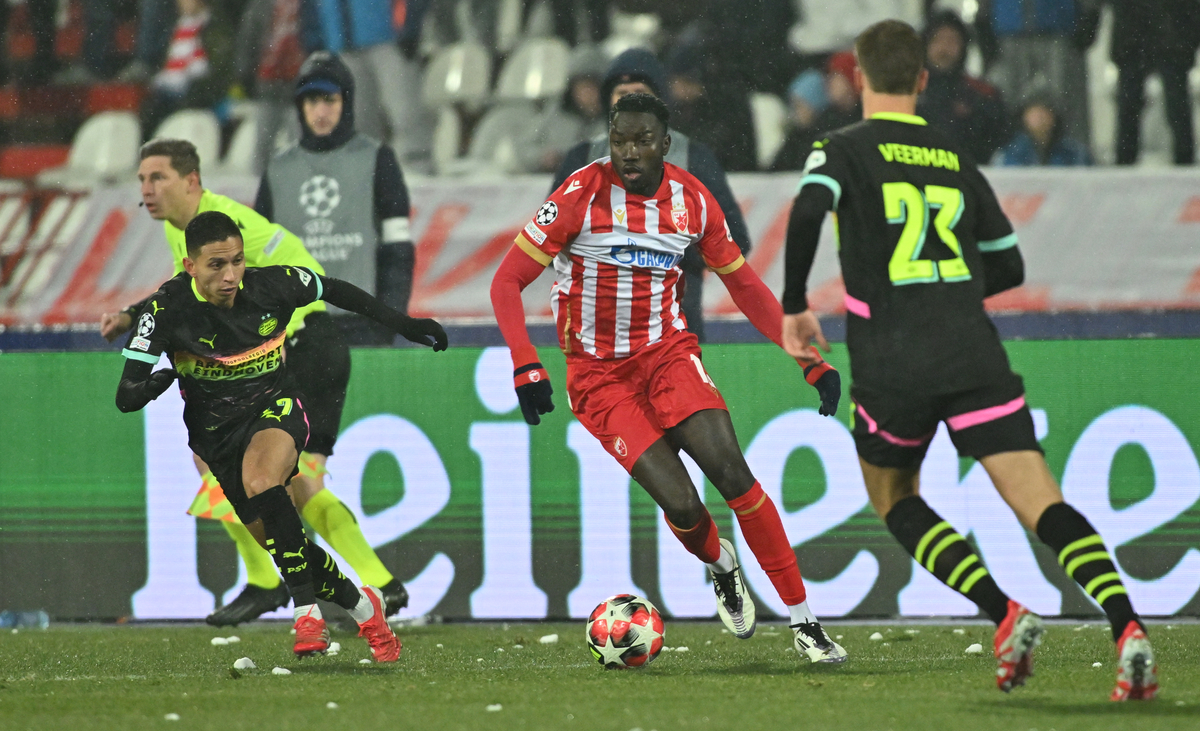 , fudbaler Crvene zvezde, na utakmici UEFA Lige Sampiona protiv PSV Ajndhovena, na stadionu Rajko Mitic. Beograd, 21.01.2025. foto: MN PRESS Fudbal, Crvena zvezda, UEFA Liga Sampiona, PSV Ajndhoven
