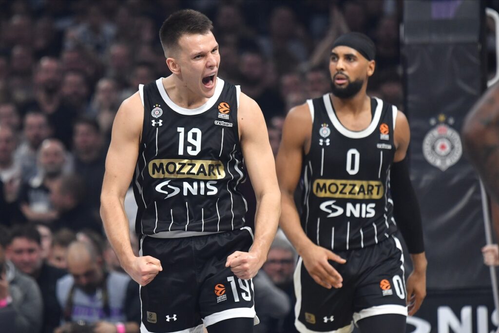 kosarkas Partizana na utakmici Evrolige protiv Crvene zvezde u hali Beogradska arena, Beograd 31.01.2025. godine Foto: Marko Metlas Kosarka, Crvena zvezda, Evroliga, Partizan