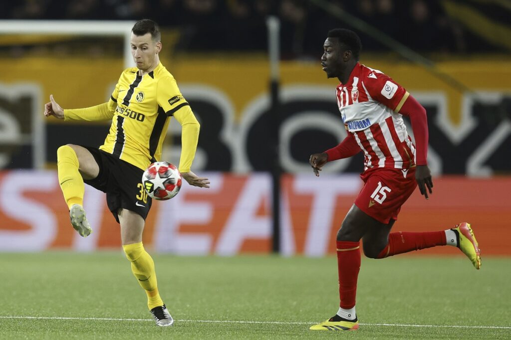 Young Boys' Sandro Lauper, left, controls the ball ahead of Red Star's Silas Katompa Mvumpa during the Champions League opening phase soccer match between BSC Young Boys and Red Star Belgrade at the Wankdorf Stadium in Bern, Switzerland, Wednesday, Jan. 29, 2025. (Alessandro della Valle/Keystone via AP)