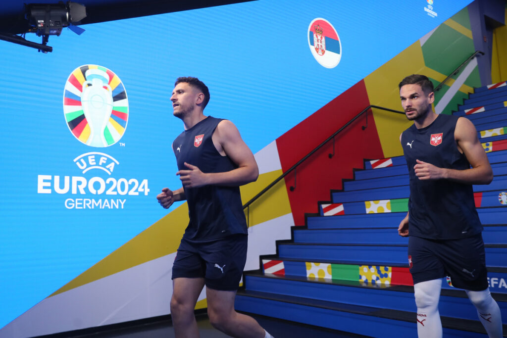 MILOS VELJKOVIC, MIJAT GACINOVIC fudbaleri reprezentacije Srbije trening pred utakmicu UEFA Evropskog prvenstva 2024 godine protiv Slovenije stadion Minhen fudbal  arena, Minhen, 19.06.2024. godine Foto: Marko Metlas
Fudbal, Reprezentacija, Srbija, UEFA Evropsko prvenstvo, EURO 2024