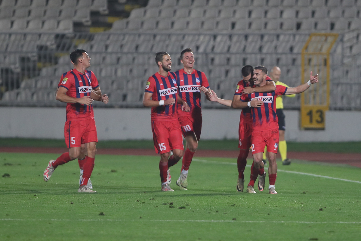 RADOST fudbalera Tekstilca na utakmici Mocart Superlige protiv Partizana na stadionu Partizana, Beograd 05.10.2024. godine Foto: Ivica Veselinov / MN PRESS FUDBAL, FOOTBALL, MOZZART SUPERLIGA, PRVENSTVO SRBIJE, NATIONAL CHAMPIONSHIP, PARTIZAN, FK TEKSTILAC ODZACI