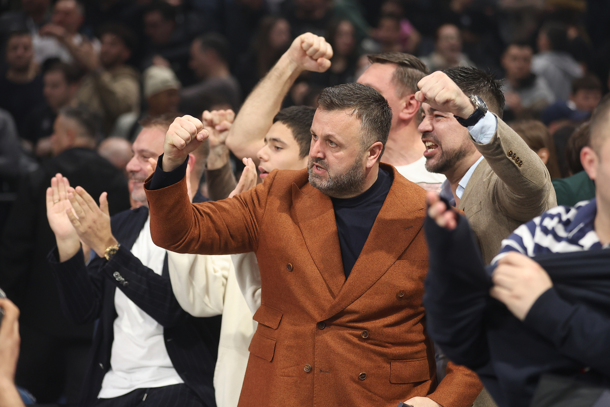 ZELJKO DRCELIC predsednik kosarkasa Crvene Zvezde na utakmici Evrolige protiv Partizana u hali Beogradska Arena, Beograd 31.01.2025. godine Foto: Ivica Veselinov / MN PRESS KOSARKA, BASKETBALL, EVROLIGA, EUROLEAGUE, PARTIZAN, CRVENA ZVEZDA