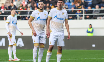 ANDREJ DJURIC i VELJKO MILOSAVLJEVIC fudbaleri Crvene zvezde na utakmici Superlige Prvenstva Srbije protiv TSC Backa Topola na stadionu TSC arena, Backa Topola 02.02.2025. godine Foto: MN PRESS Fudbal, Crvena zvezda, Superliga Prvenstvo Srbije, TSC Backa Topola