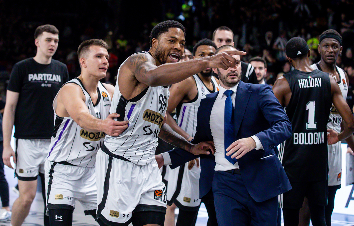 TYRIQUE JONES Tajrik Dzons, kosarkas Partizana, na utakmici Evrolige protiv Virtusa, u Virtus Segafredo Arena Bolonja, 05.02.2025. photo: MN PRESS / cd KOSARKA, BASKETBALL, EUROLEAGUE, VIRTUS, PARTIZAN