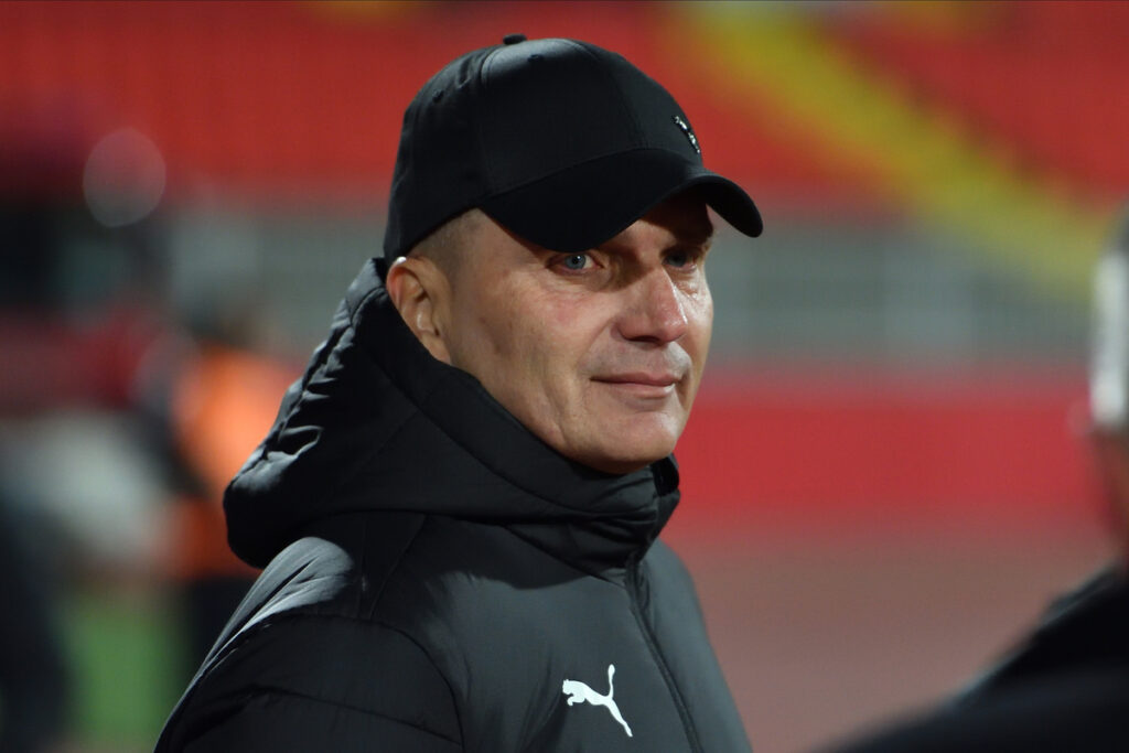 SRDJAN BLAGOJEVIC trener fudbalera Partizana na utakmici Superlige Prvenstva Srbije protiv Vojvodine Novi Sad na stadionu Karadjordje, Novi Sad 08.02.2025. godine Foto: Marko Metlas Fudbal, Partizan, Superliga Prvenstvo Srbije, Vojvodina Novi Sad