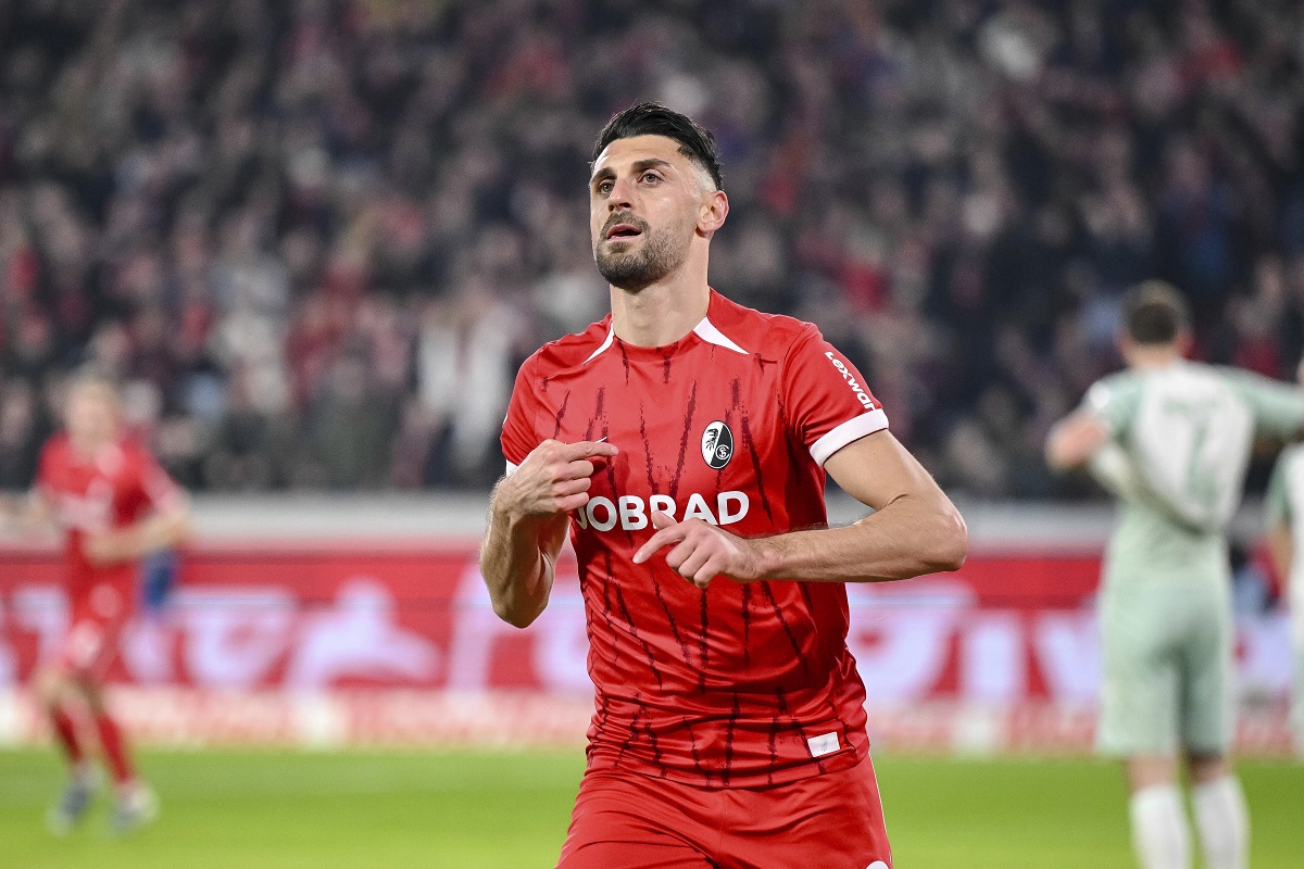 Freiburg's Vincenzo Grifo celebrates scoring during the Bundesliga soccer match between SC Freiburg and Werder Bremen at Europa-Park Stadium, Freiburg, Germany, Friday Feb. 21, 2025. (Harry Langer/dpa via AP)