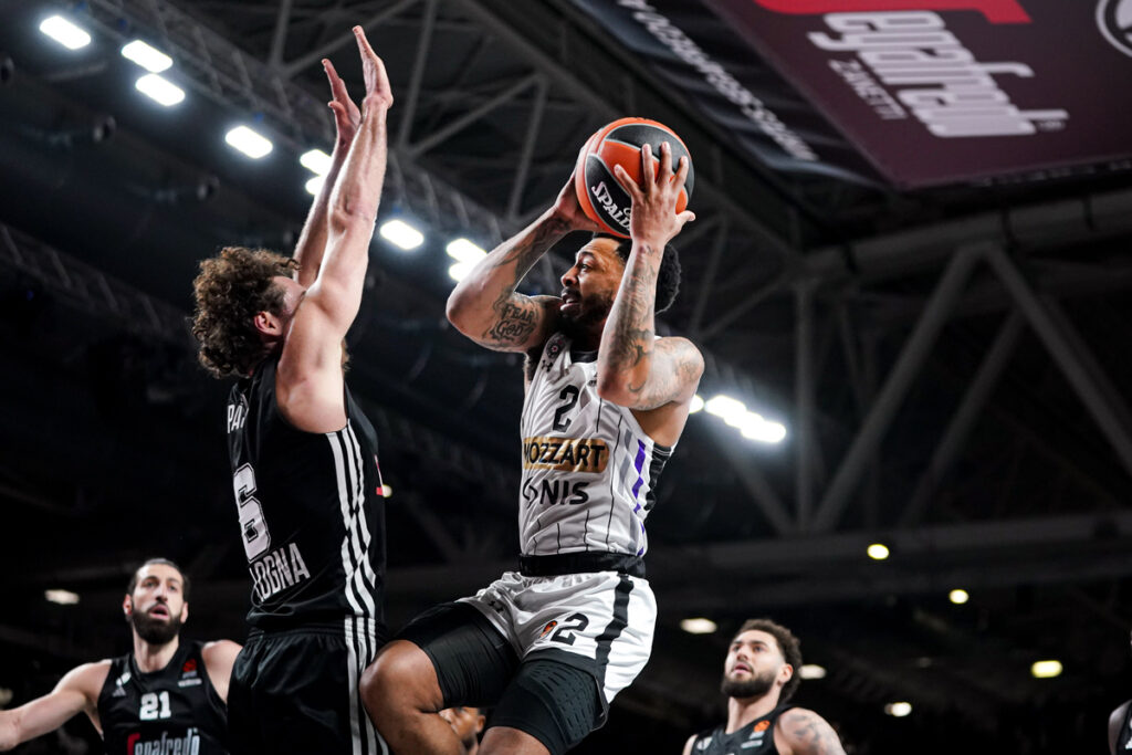 CARLIK JONES Karlik Dzons, kosarkas Partizana, na utakmici Evrolige protiv Virtusa, u Virtus Segafredo Arena Bolonja, 05.02.2025. photo: MN PRESS / cd BASKETBALL, EUROLEAGUE, VIRTUS, PARTIZAN,